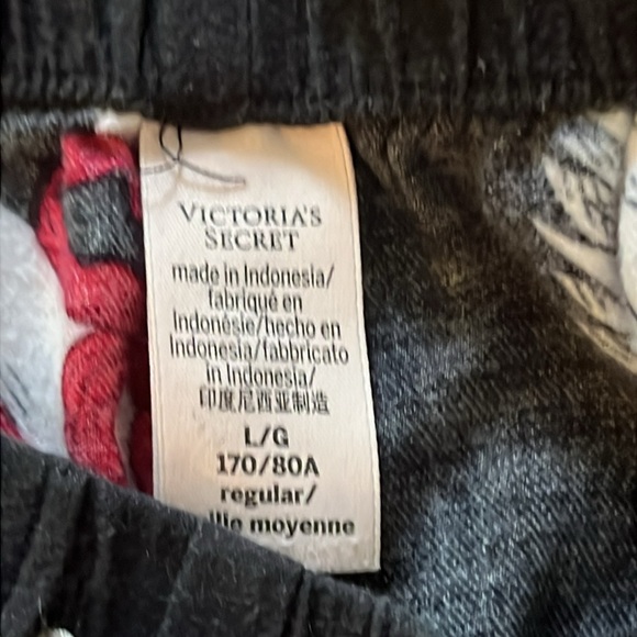 Victoria’s Secret Swan Long sleeve flannel pajama set Large - Picture 8 of 8